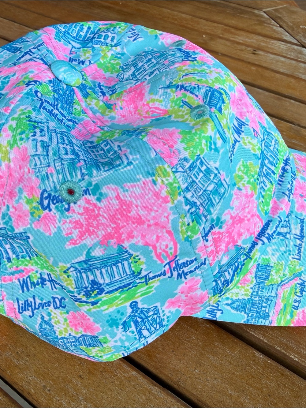 NWT Lilly Pulitzer Run Around hat - Picture 2 of 3